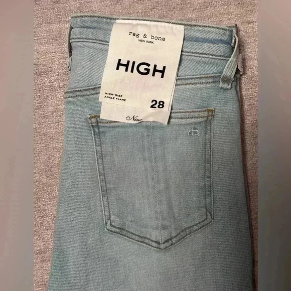 RAG & BONE - high rise light wash cropped denim pants NWT - Picture 3 of 4